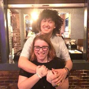 Meet your Posher, Abigail